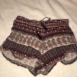 Billabong flowy shorts